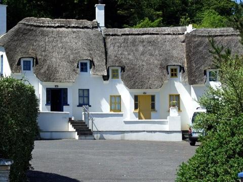 The Strand Inn Dunmore East Exterior photo